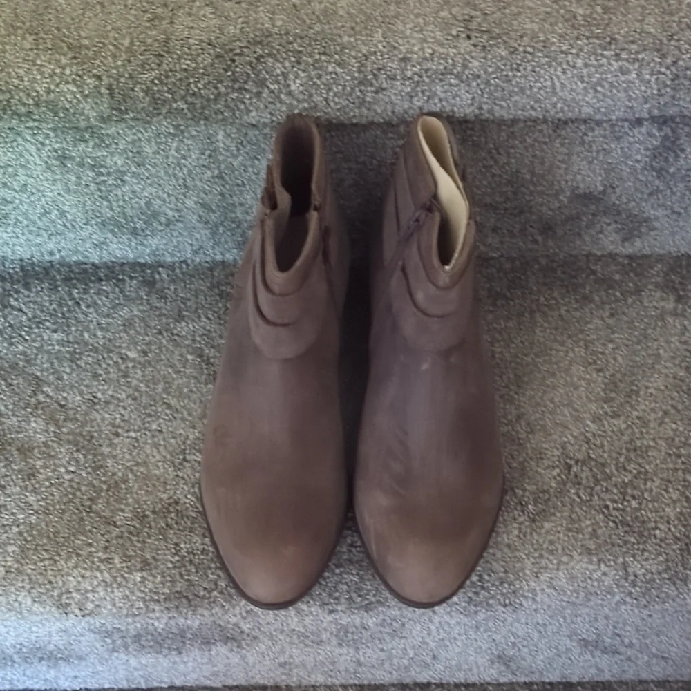 Clark's taupe ankle booties